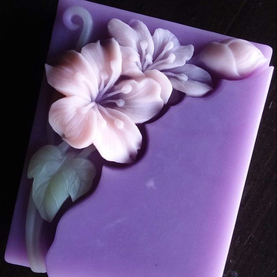 Bonito molde de jabón Floral,  - Soap Making Process reseña y precio